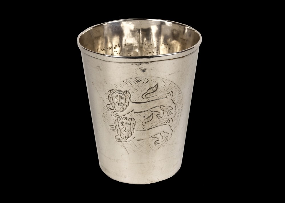 an 18th century very high grade silver beaker cup engraved crest germany nuremberg
